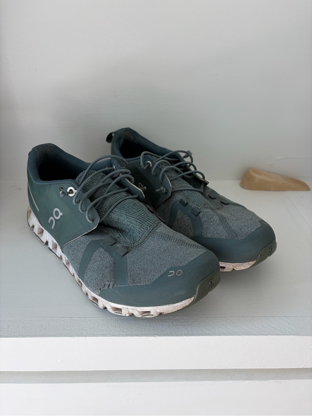 On Running running Shoes in Teal Green